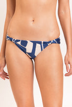 Załaduj obraz do przeglądarki galerii, Gallery: Rio De Sol Bas Bottom Pottery Mel