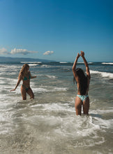 Załaduj obraz do przeglądarki galerii, Image 12: Rio De Sol Bas Bottom Pua-Valley Kai