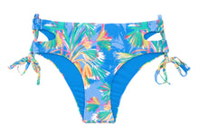 Załaduj obraz do przeglądarki galerii, Product Front: Rio De Sol Bas Bottom Treetop Madrid