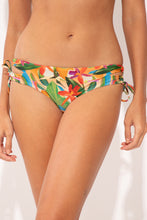 Załaduj obraz do przeglądarki galerii, Gallery: Rio De Sol Bas Bottom Tropical Madrid