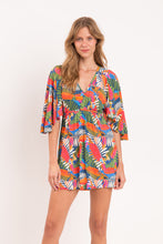 Załaduj obraz do przeglądarki galerii, Model Front: Rio De Sol Mini Dress Jungle Mini Dress