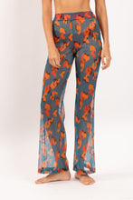Załaduj obraz do przeglądarki galerii, Gallery: Rio De Sol Pantalon De Plage Luma Pants Lana
