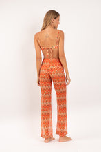 Załaduj obraz do przeglądarki galerii, Model Back: Rio De Sol Pantalon De Plage Maracai Pants Lana