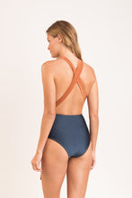 Załaduj obraz do przeglądarki galerii, Model Back: Rio De Sol Une Pièce Nocciola Marina