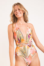 Załaduj obraz do przeglądarki galerii, Image 06: Rio De Sol Une Pièce Oasis New Vegas