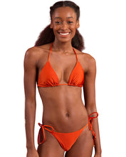 Załaduj obraz do przeglądarki galerii, Gallery: Rio De Sol Ensemble Set Shimmer-Paprica Tri-Inv Cheeky-Tie
