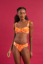 Załaduj obraz do przeglądarki galerii, Image 09: Rio De Sol Ensemble Set Trail-Orange Amelia Baobi