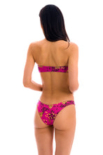 Załaduj obraz do przeglądarki galerii, Model Back: Rio De Sol Haut Top Roar-Pink Bandeau-Reto