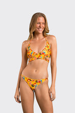 Załaduj obraz do przeglądarki galerii, Model Front: Rio De Sol Haut Top Stories Kate