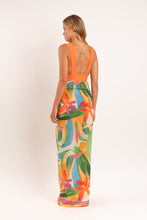 Załaduj obraz do przeglądarki galerii, Model Back: Rio De Sol Pareo Tropical Canga
