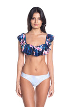 Załaduj obraz do przeglądarki galerii, Image 02: Saha Ensemble Cumbia Floral Night