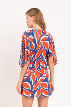 Załaduj obraz do przeglądarki galerii, Model Back: Rio De Sol Mini Dress Leaves Mini Dress
