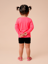 Załaduj obraz do przeglądarki galerii, Model Back: Uv Line T-Shirt Longsleeve Baby Pink Fluor Upf50+
