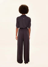 Załaduj obraz do przeglądarki galerii, Model Back: Uv Line Pantalon De Plage Pantalona Preto Upf50+
