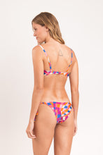 Załaduj obraz do przeglądarki galerii, Model Back: Rio De Sol Haut Top Funny Bandeau-Joy
