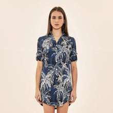 Załaduj obraz do przeglądarki galerii, Image 05: Uv Line Chemise Shirtdress Coqueiros Marinho Upf50+
