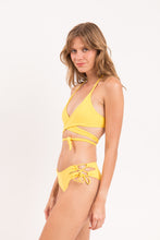 Załaduj obraz do przeglądarki galerii, Image 09: Rio De Sol Haut Top Amarelo Kate
