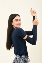 Załaduj obraz do przeglądarki galerii, Gallery: Uv Line Gants Sun-Protection Sleeve Navy Upf50+
