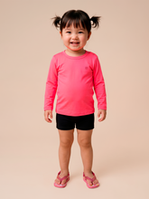 Załaduj obraz do przeglądarki galerii, Model Front: Uv Line T-Shirt Longsleeve Baby Pink Fluor Upf50+
