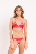 Załaduj obraz do przeglądarki galerii, Model Front: Rio De Sol Haut Top Cher Tri-Cos
