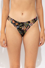 Załaduj obraz do przeglądarki galerii, Gallery: Rio De Sol Bas Bottom Flora Essential-Comfy
