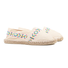 Załaduj obraz do przeglądarki galerii, Product Front: Cala 1789 Espadrille Classique 2 - Azteque Ecru
