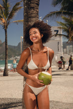 Załaduj obraz do przeglądarki galerii, Image 05: Rio De Sol Ensemble Set Brisa-Offwhite Lia Lacinho

