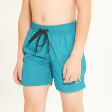 Załaduj obraz do przeglądarki galerii, Image 03: Uv Line Maillot De Bain Garçon Short Aqua Lucca Petroleo Upf50+
