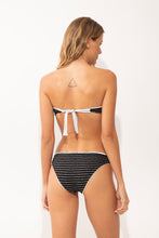Załaduj obraz do przeglądarki galerii, Image 09: Rio De Sol Ensemble Set Linea-White Dora Essential-Comfy
