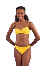 Załaduj obraz do przeglądarki galerii, Image 04: Rio De Sol Ensemble Set Malibu-Yellow Balconet Essential-Comfy
