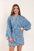 Załaduj obraz do przeglądarki galerii, Image 04: Rio De Sol Robe De Plage Chuva Kimono
