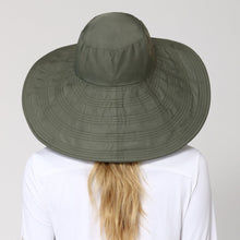 Załaduj obraz do przeglądarki galerii, Model Back: Uv Line Chapeau Souple/Capeline Hat Beverly Hills I18 Fem Green Militar Upf50+
