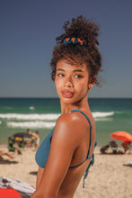 Załaduj obraz do przeglądarki galerii, Image 05: Rio De Sol Chouchou Luma Scrunchie
