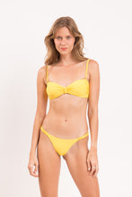 Załaduj obraz do przeglądarki galerii, Model Front: Rio De Sol Bas Bottom Amarelo Cheeky-Crispy
