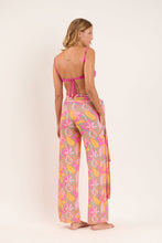 Załaduj obraz do przeglądarki galerii, Model Back: Rio De Sol Pantalon De Plage Lyla Pants Knot
