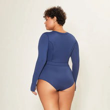 Załaduj obraz do przeglądarki galerii, Image 08: Uv Line Une Pièce Swimsuit Macae Navy Blue Upf50+
