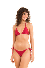 Załaduj obraz do przeglądarki galerii, Model Front: Rio De Sol Bas Bottom Shimmer-Divino Ibiza-Comfy
