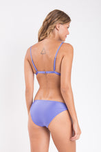 Załaduj obraz do przeglądarki galerii, Model Back: Rio De Sol Bas Bottom Shimmer-Hortensia Essential-Comfy
