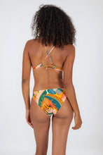 Załaduj obraz do przeglądarki galerii, Model Back: Rio De Sol Ensemble Set El-Arco Bralette Essential-Comfy
