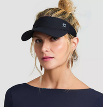 Załaduj obraz do przeglądarki galerii, Model Front: Uv Line Visière Visor Athletic Dry Fem Black Upf50+
