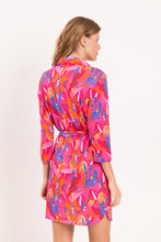 Załaduj obraz do przeglądarki galerii, Model Back: Rio De Sol Chemise Flavors Chemise
