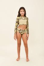 Załaduj obraz do przeglądarki galerii, Model Front: Uv Line Une Pièce Fille Girl Bikini Hot Pant Jaguar Upf50+
