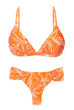 Załaduj obraz do przeglądarki galerii, Product Front: Rio De Sol Ensemble Set Trail-Orange Tri-Fixo Baobi-Cheeky
