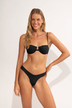 Załaduj obraz do przeglądarki galerii, Model Front: Rio De Sol Bas Bottom Malibu-Black Nara
