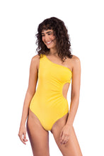 Załaduj obraz do przeglądarki galerii, Model Front: Rio De Sol Une Pièce Malibu-Yellow Maeve
