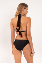 Załaduj obraz do przeglądarki galerii, Model Back: Rio De Sol Bas Bottom Shimmer-Black Essential-Comfy
