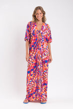 Załaduj obraz do przeglądarki galerii, Model Front: Rio De Sol Vêtement De Plage Funny Long Dress
