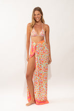 Załaduj obraz do przeglądarki galerii, Image 02: Rio De Sol Pareo Ditsy-Sky Canga
