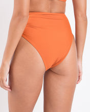 Załaduj obraz do przeglądarki galerii, Image 05: Rio De Sol Bas Bottom Ocre Zadar
