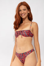 Załaduj obraz do przeglądarki galerii, Image 06: Rio De Sol Bas Bottom Coral-Feline Nice-Fio
